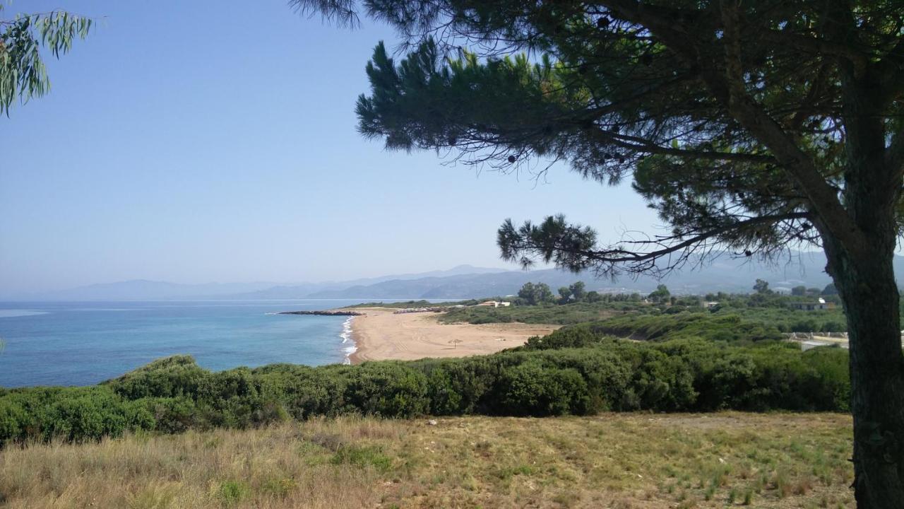 Villa Tzanetos Seaside Kyparissia Esterno foto