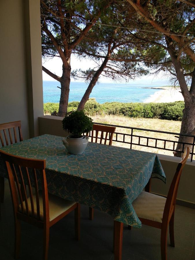 Villa Tzanetos Seaside Kyparissia Esterno foto