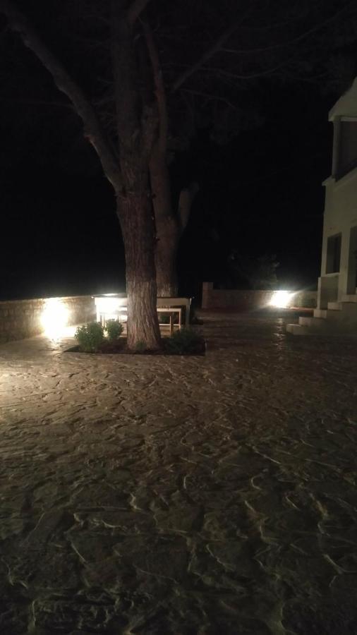 Villa Tzanetos Seaside Kyparissia Esterno foto