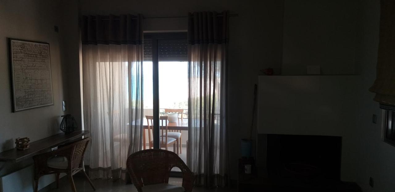 Villa Tzanetos Seaside Kyparissia Esterno foto
